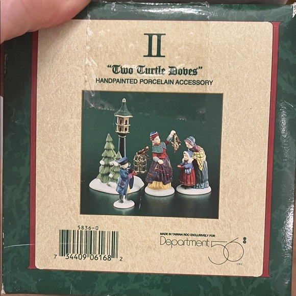 Dept 56 Twelve Days of Christmas “Two Turtle Doves” Handpainted Porcelain - Picture 8 of 9